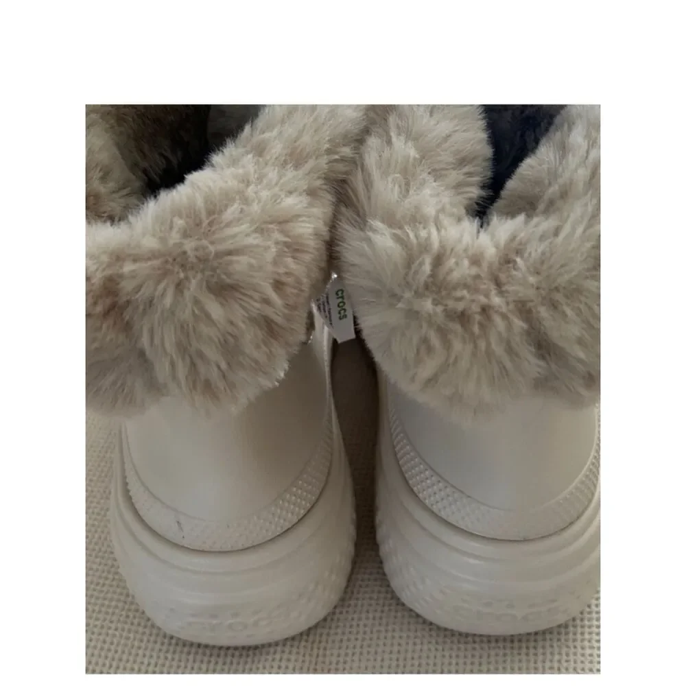 Crocs Stomp Lined Boots Faux Fur Trimmed US, Stucco, Size 11, NWOT